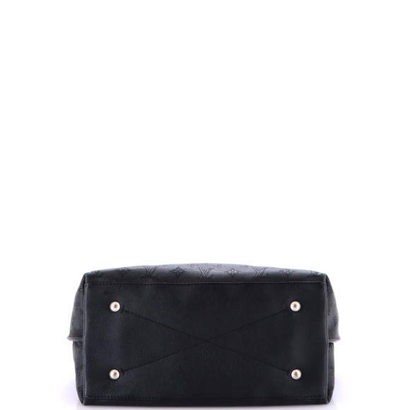 Louis Vuitton Carmel Hobo Mahina Leather - Picture 4 of 6